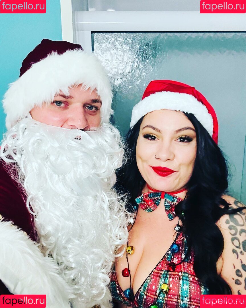 Cuntsuela Onlyfans Photo Gallery 