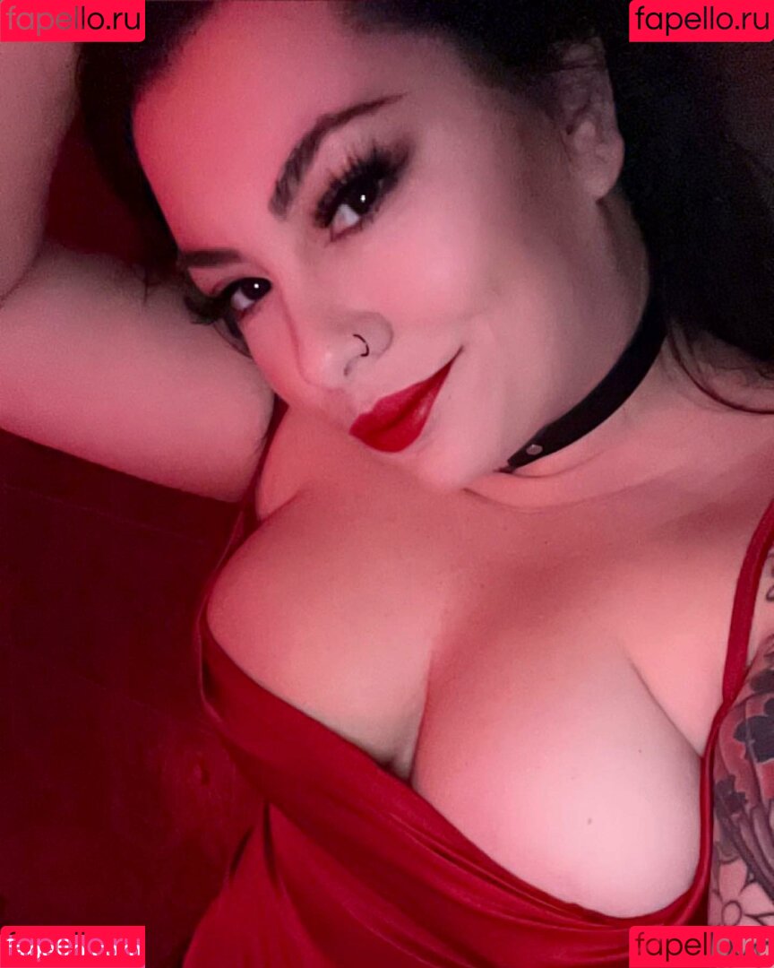 Cuntsuela Onlyfans Photo Gallery 