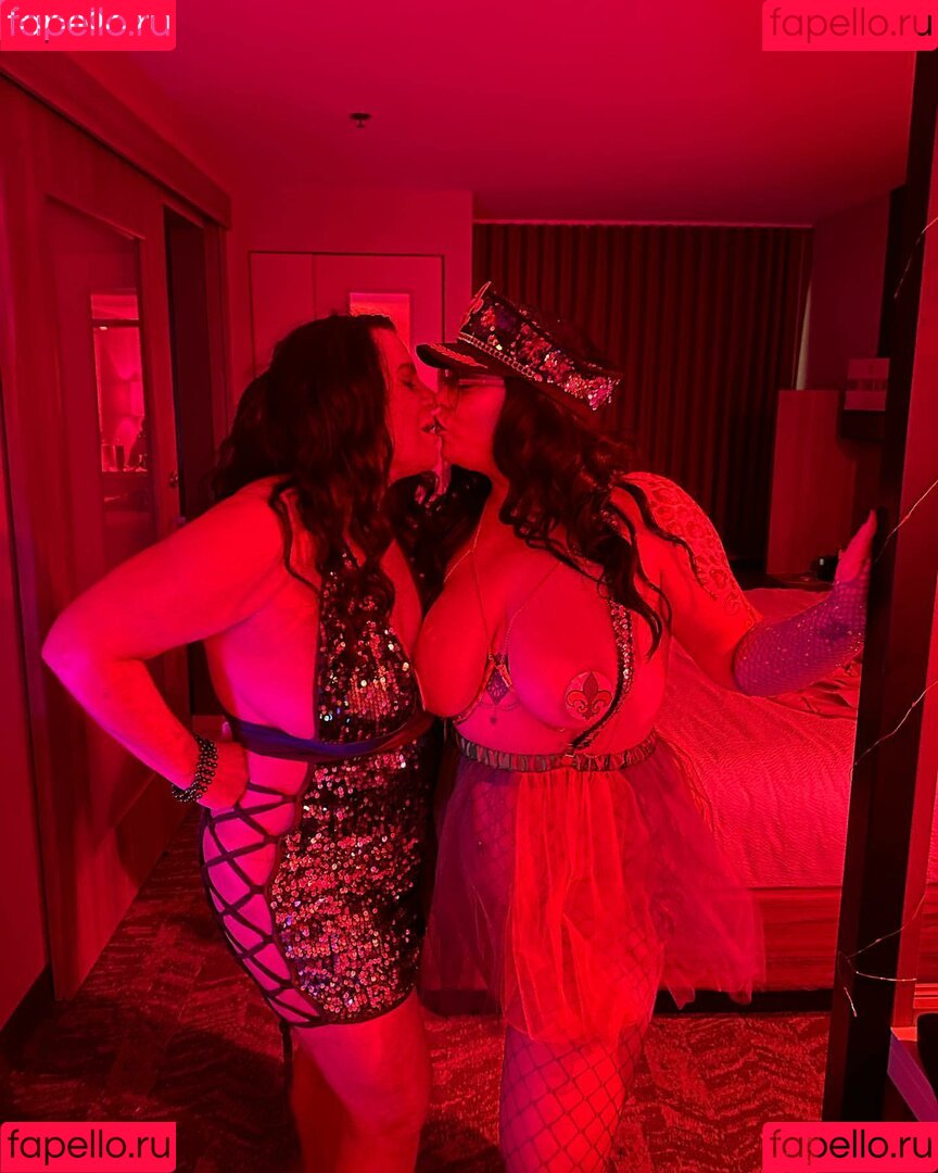 Cuntsuela Onlyfans Photo Gallery 