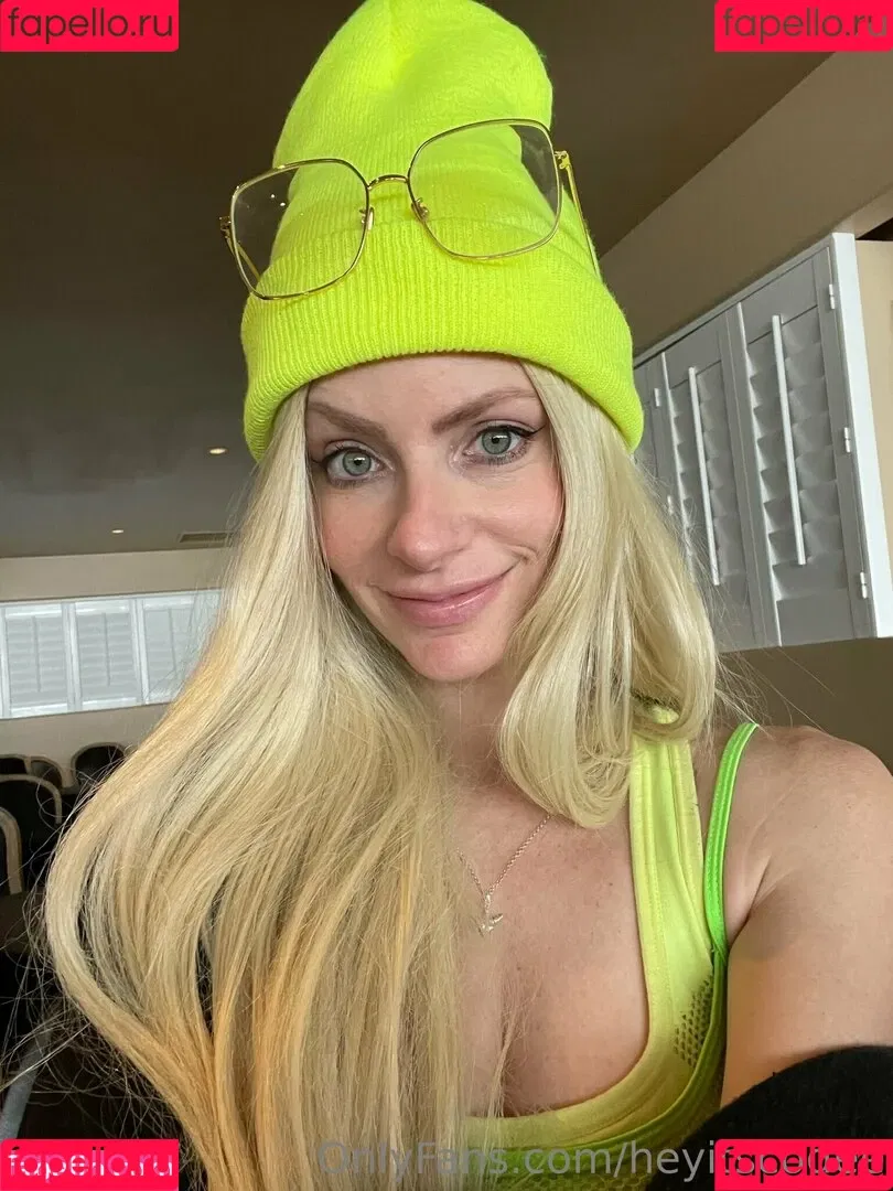 heyitscodee Onlyfans Photo Gallery 