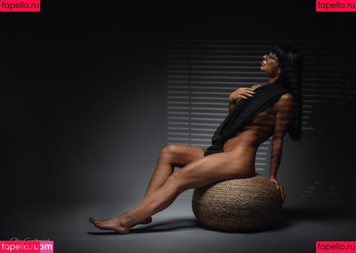 Yuli Giller Onlyfans Photo Gallery 