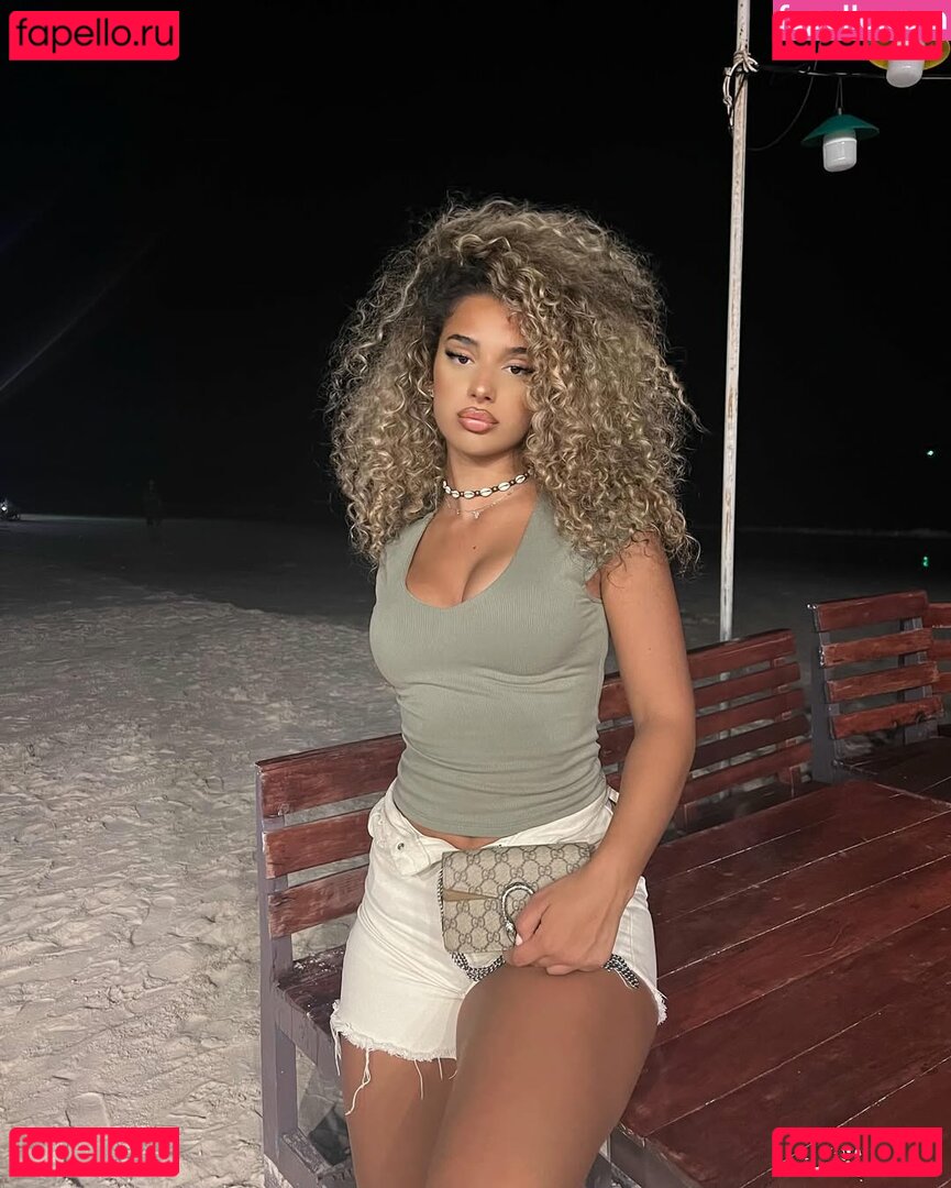 Yasminaamts Nude Onlyfans Photo 32