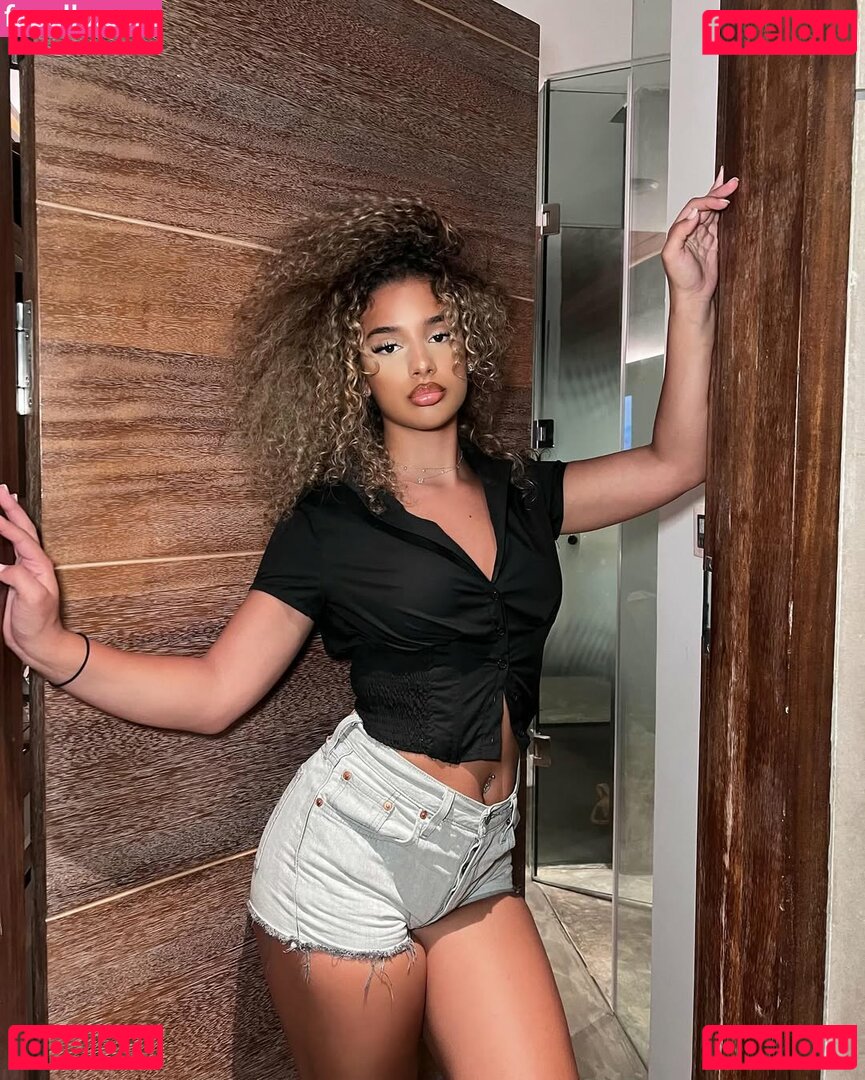 Yasminaamts Nude Onlyfans Photo 22