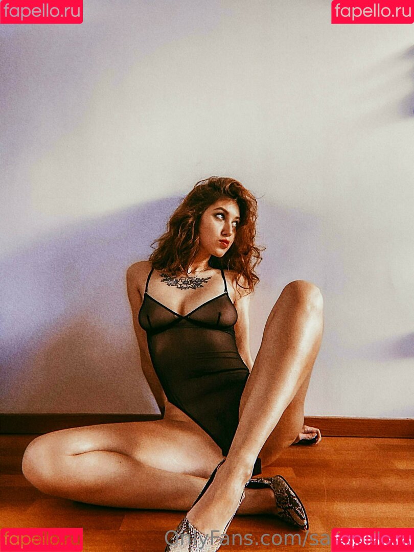 annie.opium Onlyfans Photo Gallery 