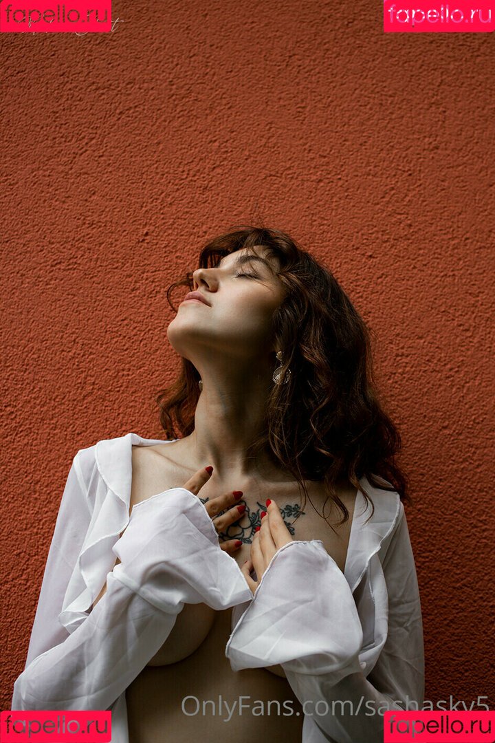 annie.opium Onlyfans Photo Gallery 