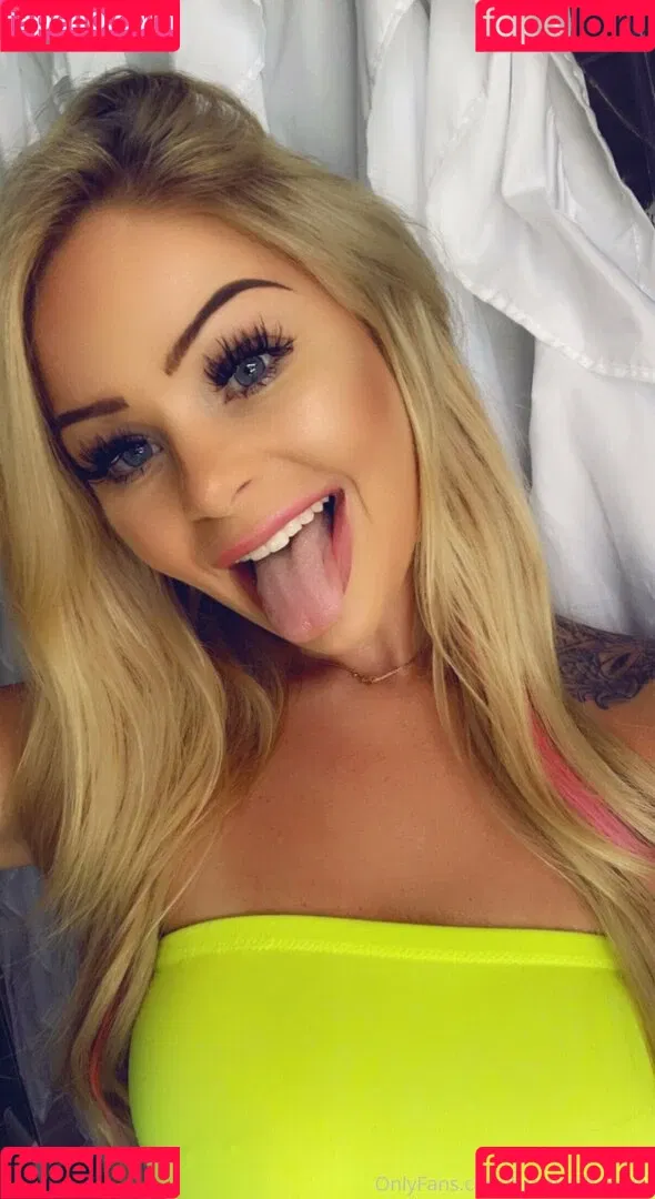 brookeshowsxx Onlyfans Photo Gallery 