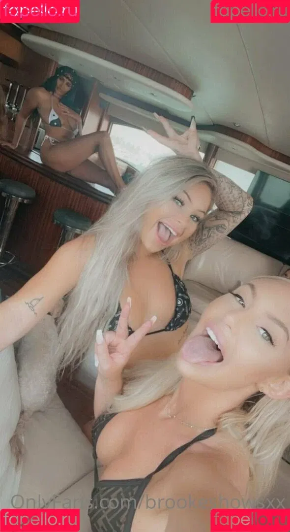 brookeshowsxx Onlyfans Photo Gallery 