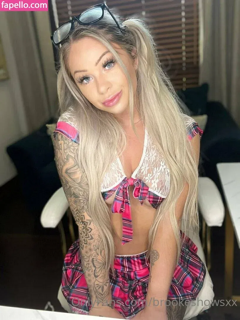 brookeshowsxx Onlyfans Photo Gallery 
