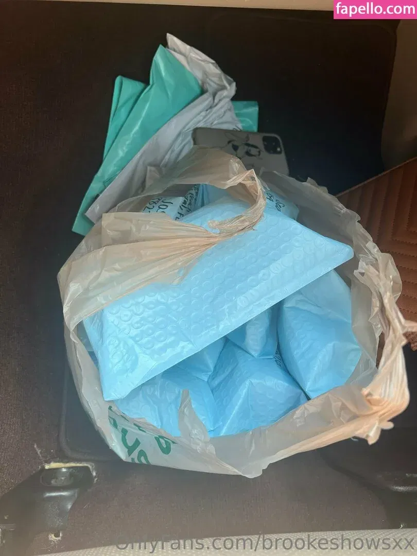 brookeshowsxx Onlyfans Photo Gallery 