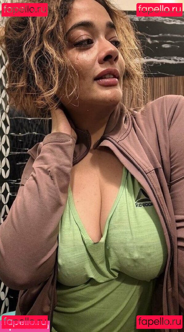 Kiran Rathore Nude Onlyfans Photo 4