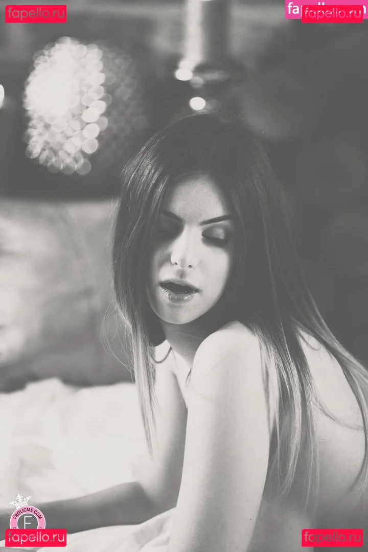 Stella Cox Onlyfans Photo Gallery 