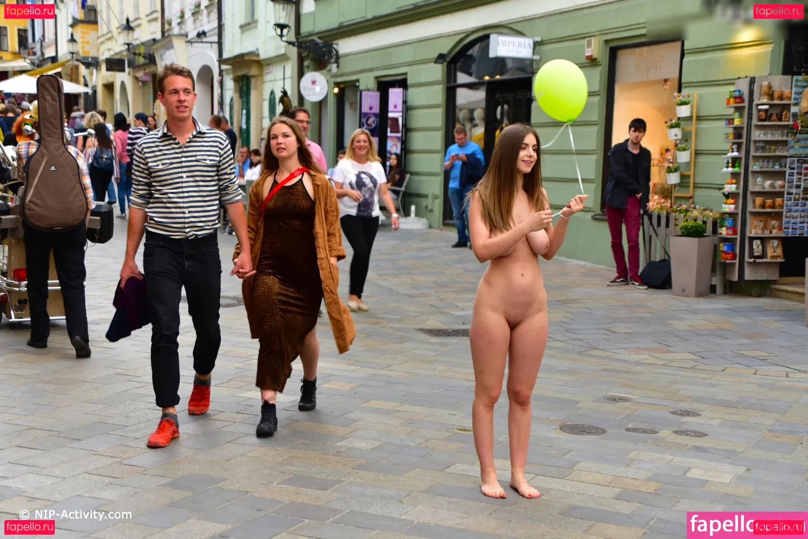 Stella Cox Onlyfans Photo Gallery 