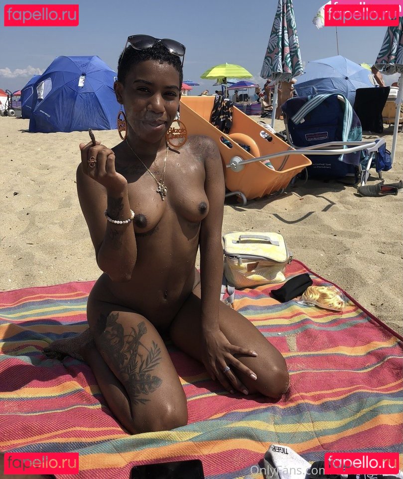 Darling Nicky Nude Onlyfans Photo 47