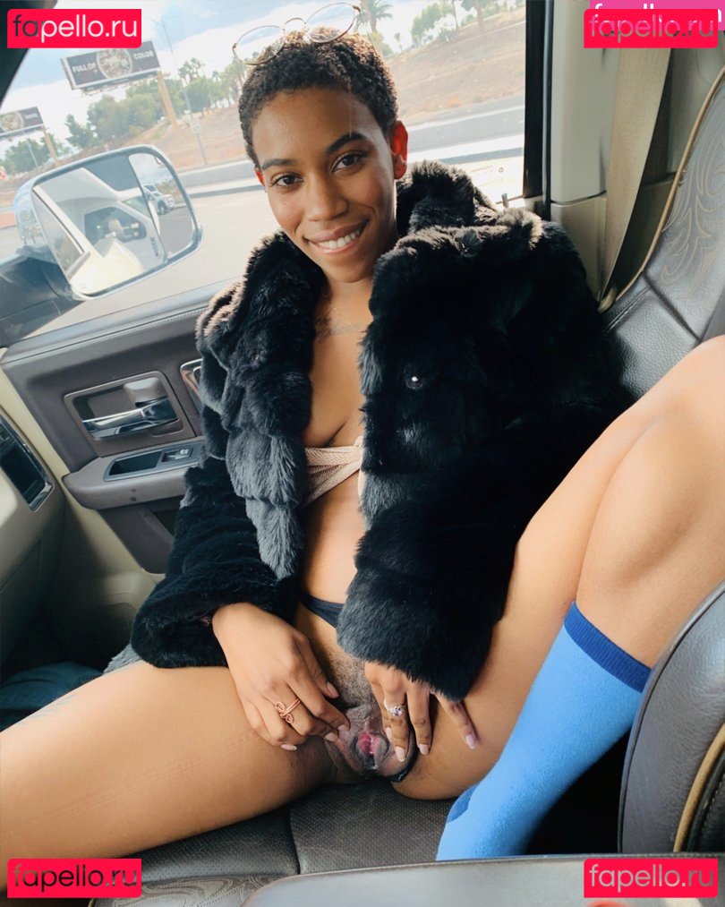 Darling Nicky Nude Onlyfans Photo 30
