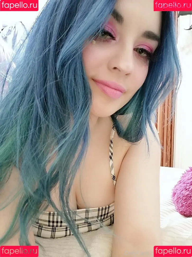 allein.grrrl Onlyfans Photo Gallery 