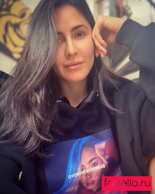 Katrina Kaif Nude Onlyfans Photo 23
