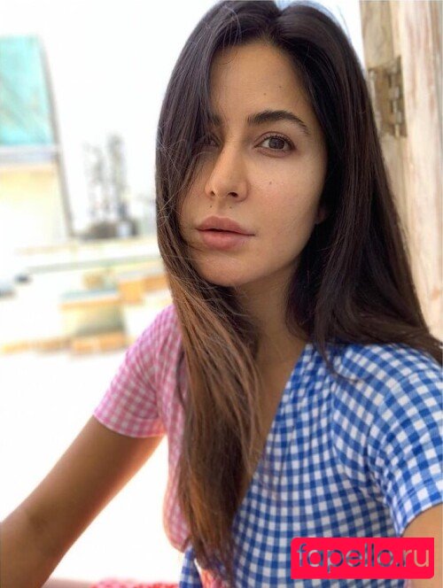 Katrina Kaif Nude Onlyfans Photo 21