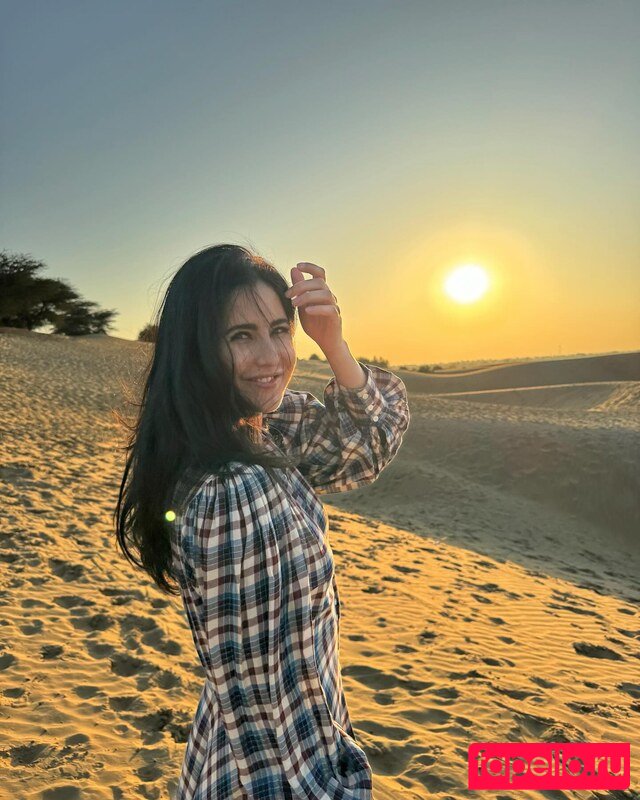 Katrina Kaif Nude Onlyfans Photo 15
