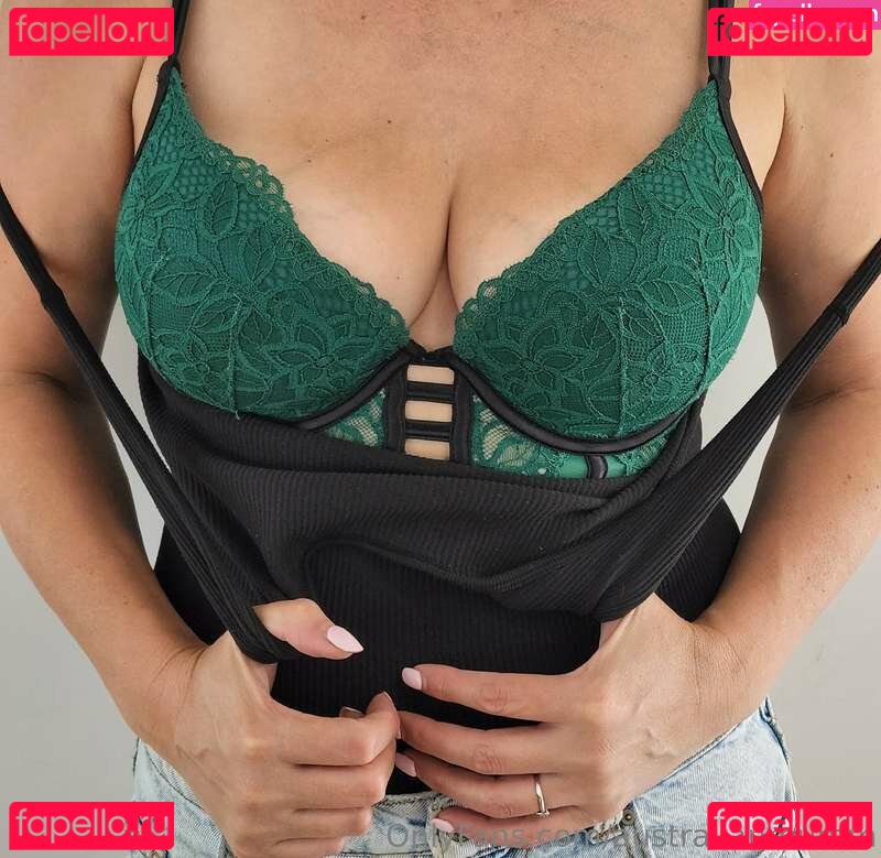 Australian Mumm Nude Onlyfans Photo 7