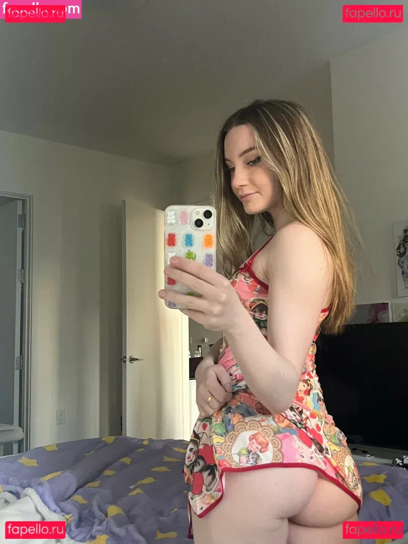 Comflly Onlyfans Photo Gallery 