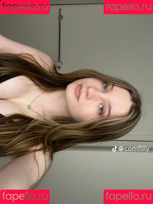 Comflly Nude Onlyfans Photo 90