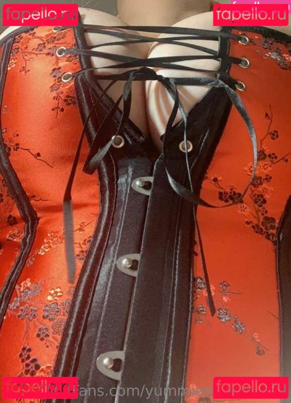 YummieMummie Nude Onlyfans Photo 10