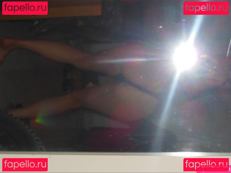 Sondaspaziale Nude Onlyfans Photo 25