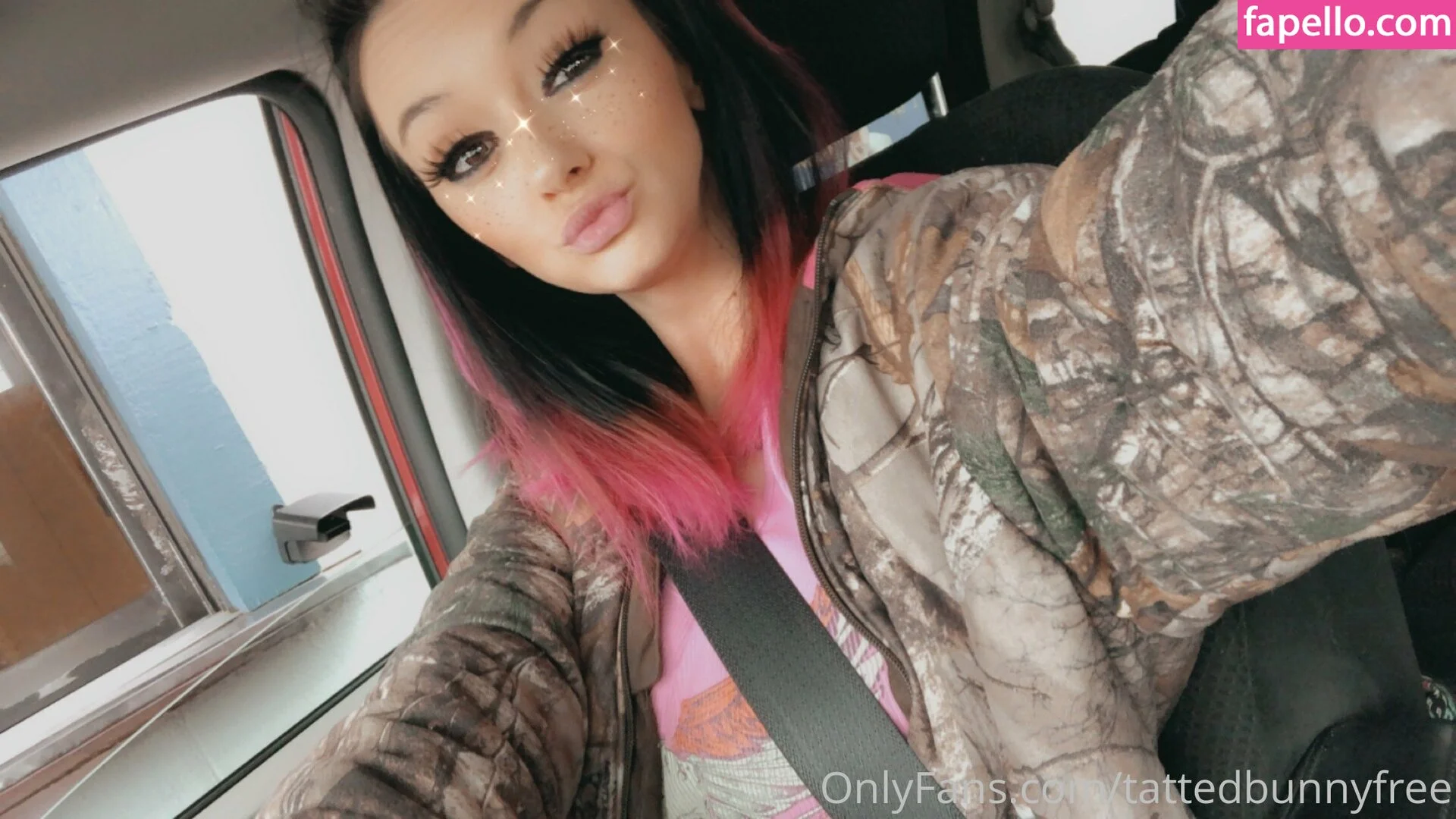 tattedbunnyfree Onlyfans Photo Gallery 