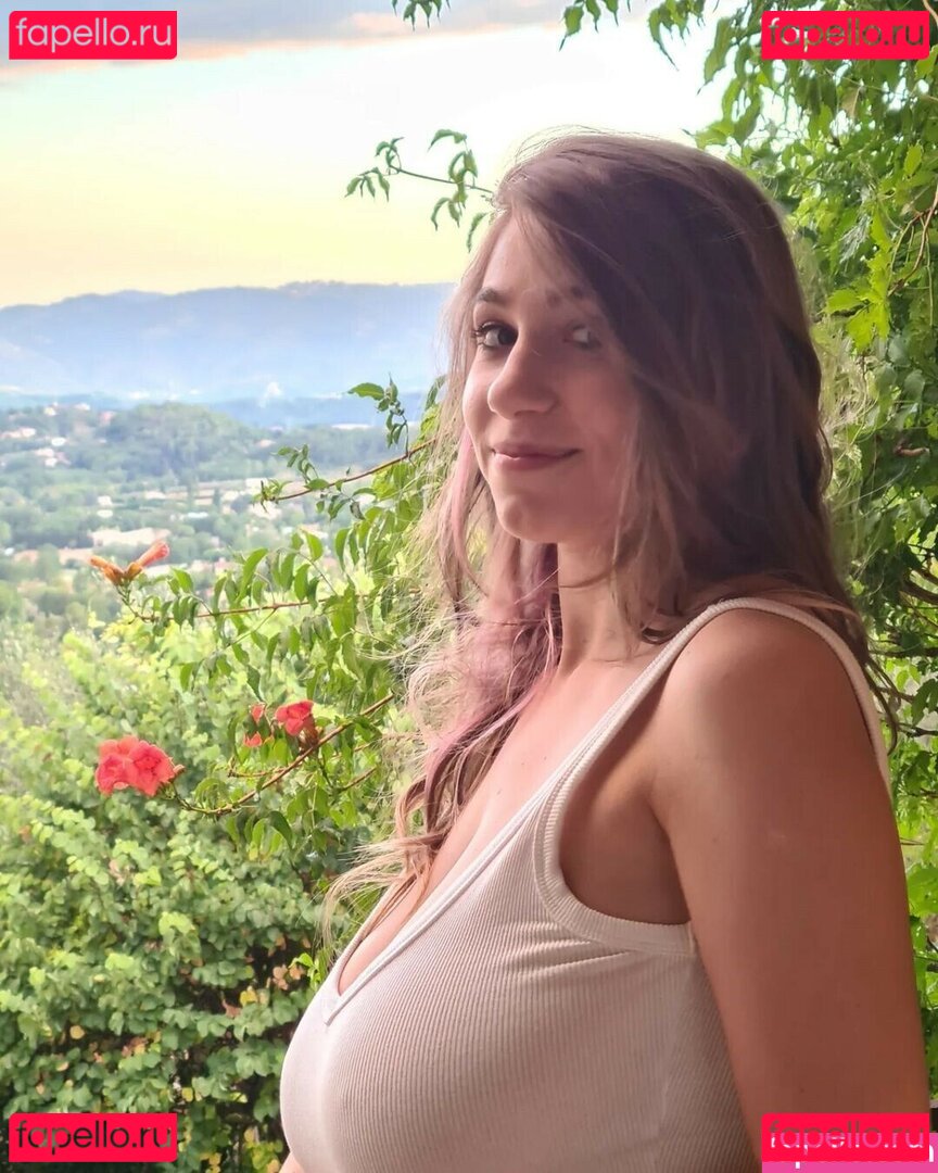Yonia Nude Onlyfans Photo 16