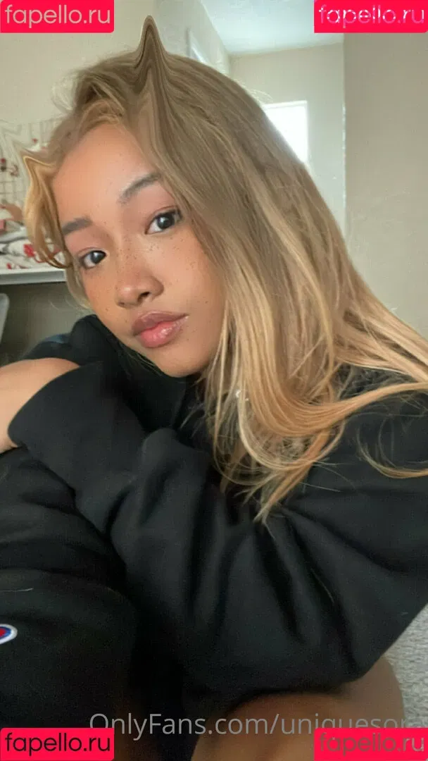UniqueSora Onlyfans Photo Gallery 