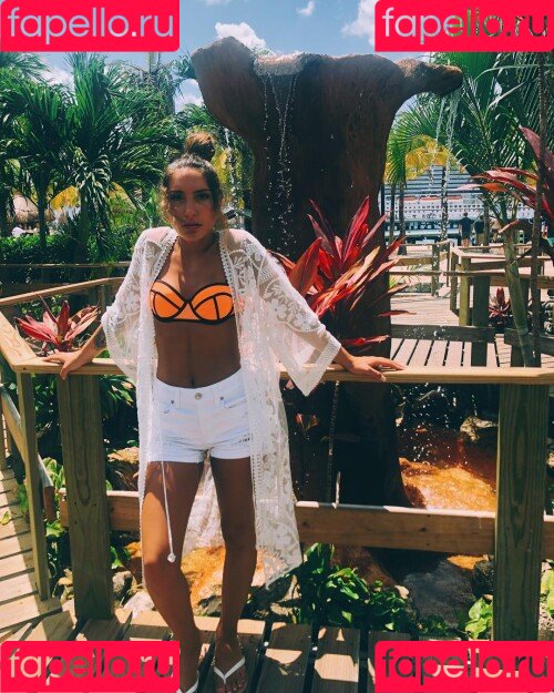 Nadia Amine Onlyfans Photo Gallery 