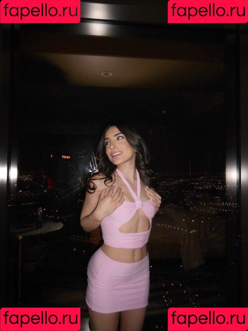 Nadia Amine Onlyfans Photo Gallery 