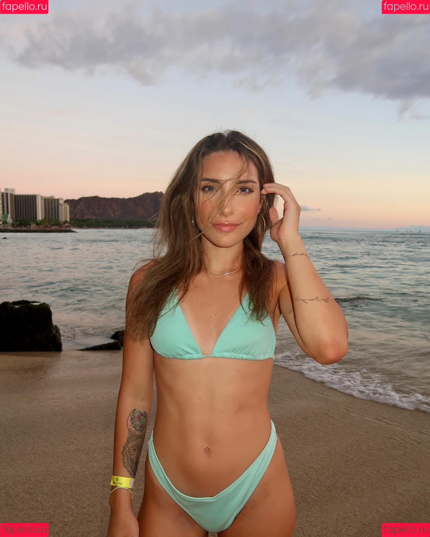 Nadia Amine Onlyfans Photo Gallery 