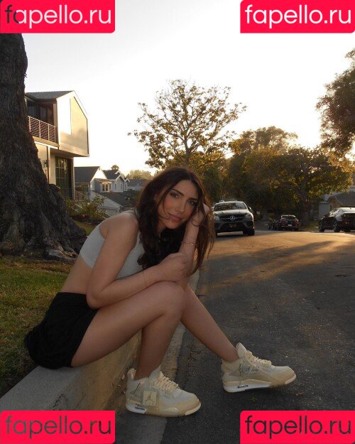 Nadia Amine Onlyfans Photo Gallery 