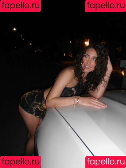 Nadia Amine Onlyfans Photo Gallery 