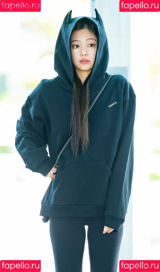 Jennie | BLΛƆKPIИK Onlyfans Photo Gallery 