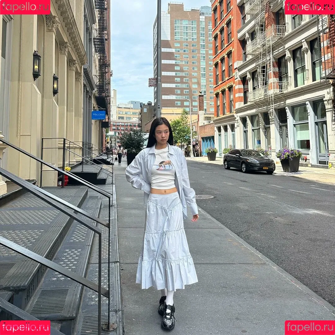 Jennie | BLΛƆKPIИK Onlyfans Photo Gallery 