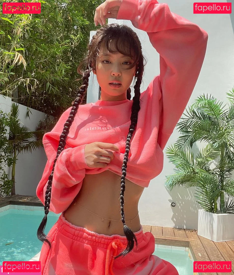 Jennie | BLΛƆKPIИK Onlyfans Photo Gallery 
