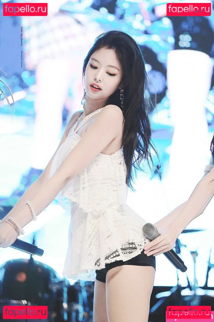 Jennie | BLΛƆKPIИK Onlyfans Photo Gallery 