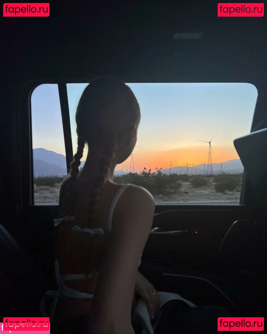 Jennie | BLΛƆKPIИK Onlyfans Photo Gallery 