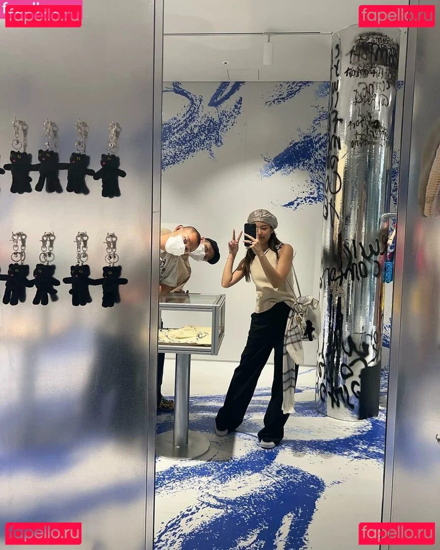 Jennie | BLΛƆKPIИK Onlyfans Photo Gallery 