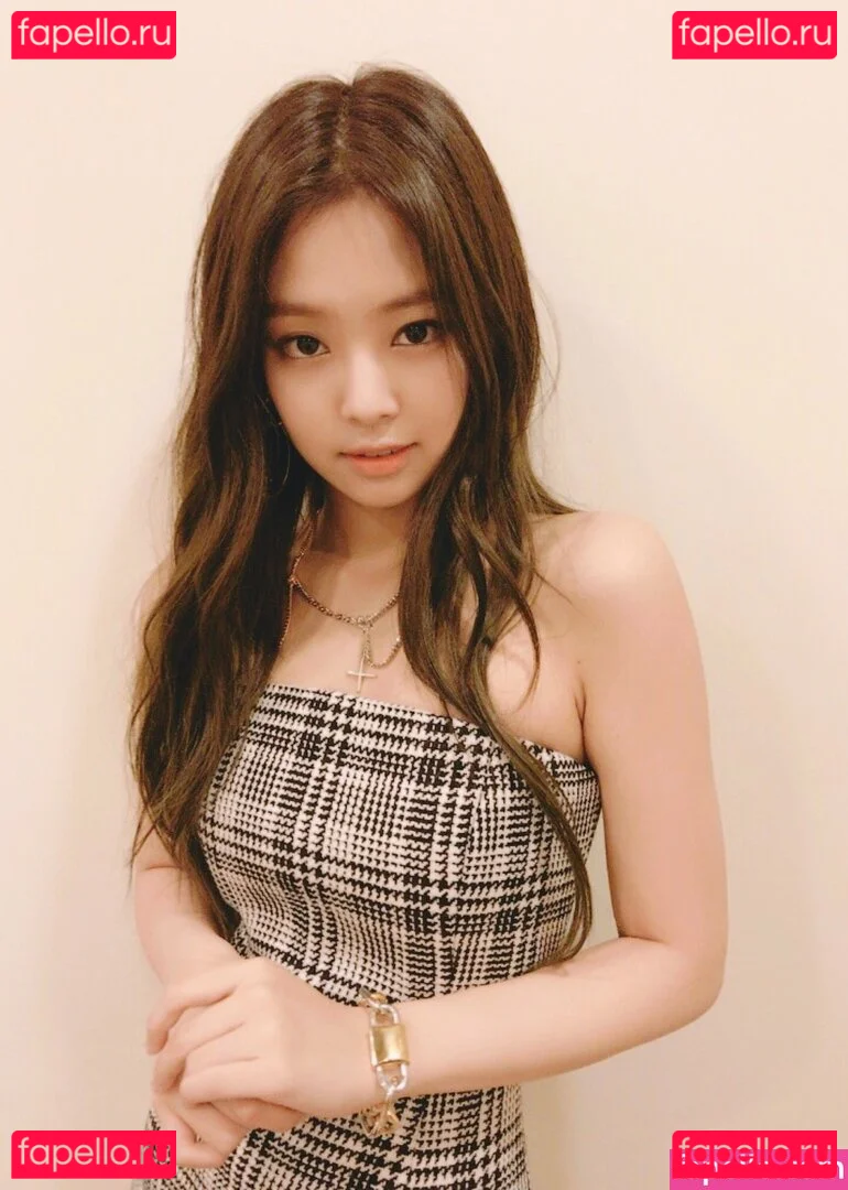 Jennie | BLΛƆKPIИK Onlyfans Photo Gallery 