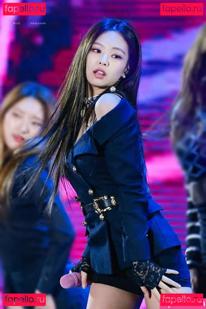 Jennie | BLΛƆKPIИK Onlyfans Photo Gallery 
