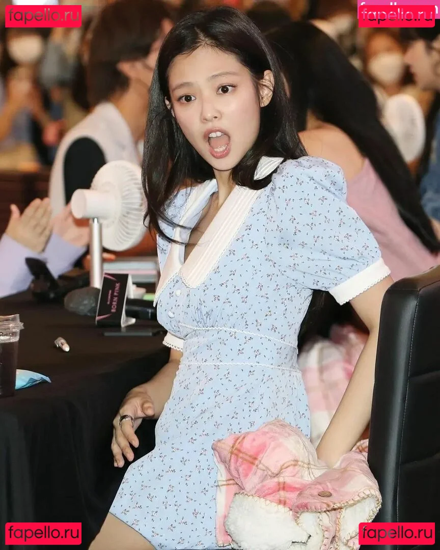 Jennie | BLΛƆKPIИK Onlyfans Photo Gallery 