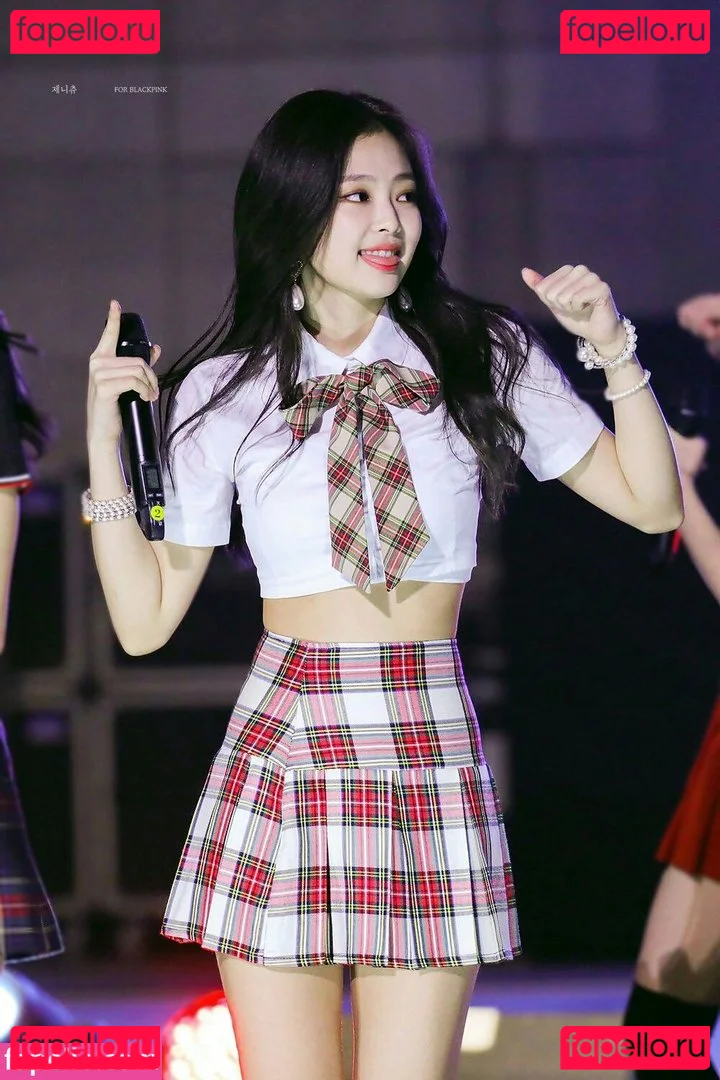 Jennie | BLΛƆKPIИK Onlyfans Photo Gallery 