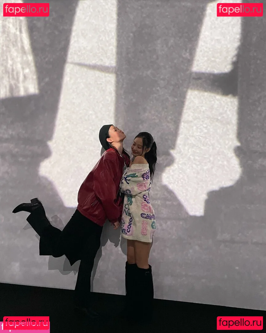 Jennie | BLΛƆKPIИK Onlyfans Photo Gallery 