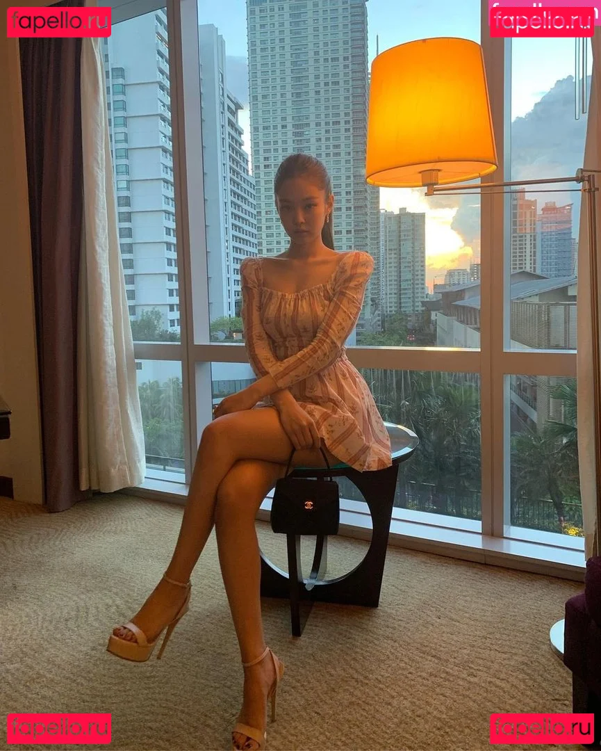 Jennie | BLΛƆKPIИK Onlyfans Photo Gallery 