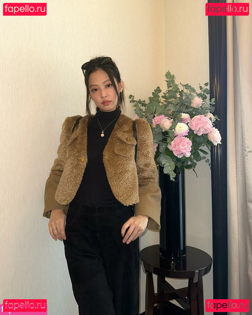 Jennie | BLΛƆKPIИK Onlyfans Photo Gallery 