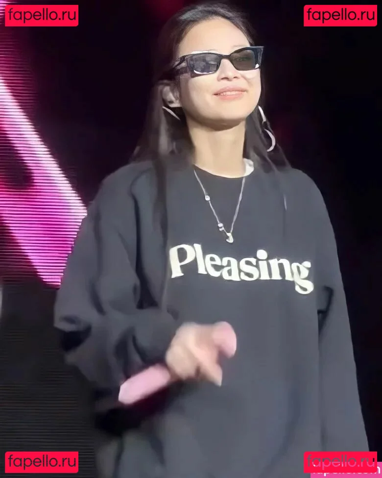 Jennie | BLΛƆKPIИK Onlyfans Photo Gallery 