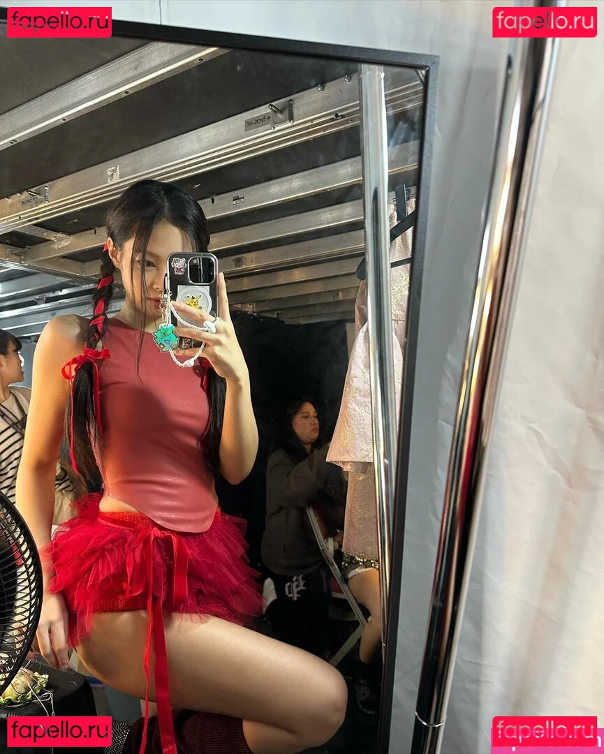 Jennie | BLΛƆKPIИK Onlyfans Photo Gallery 